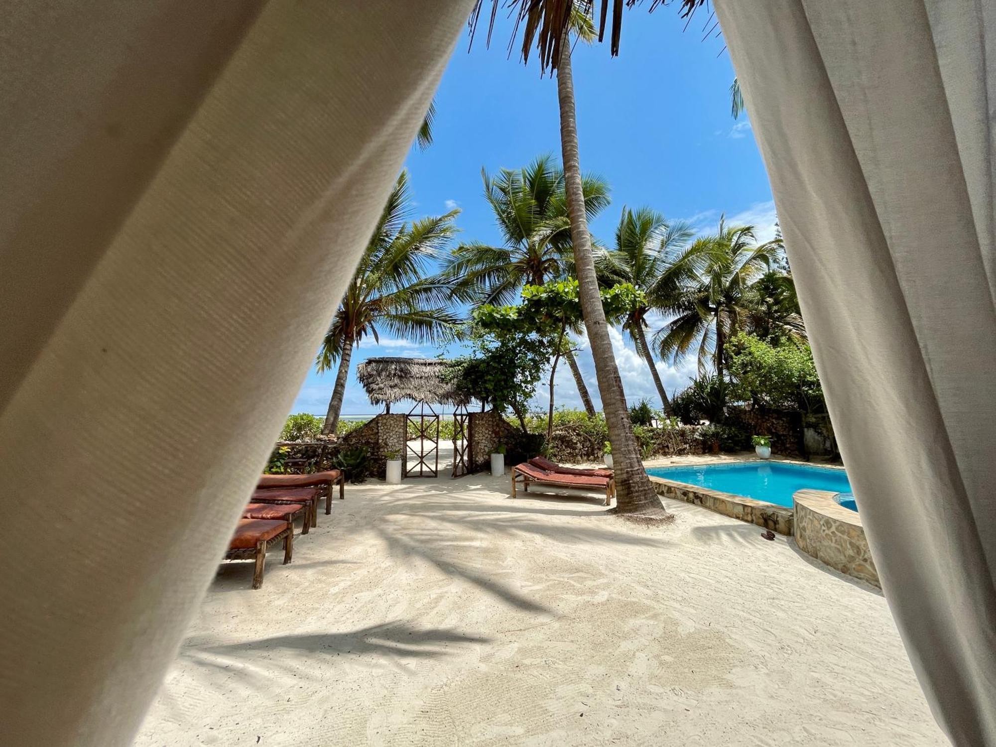 Villa Kipara - Private Beach & Pool Pwani Mchangani Exterior foto