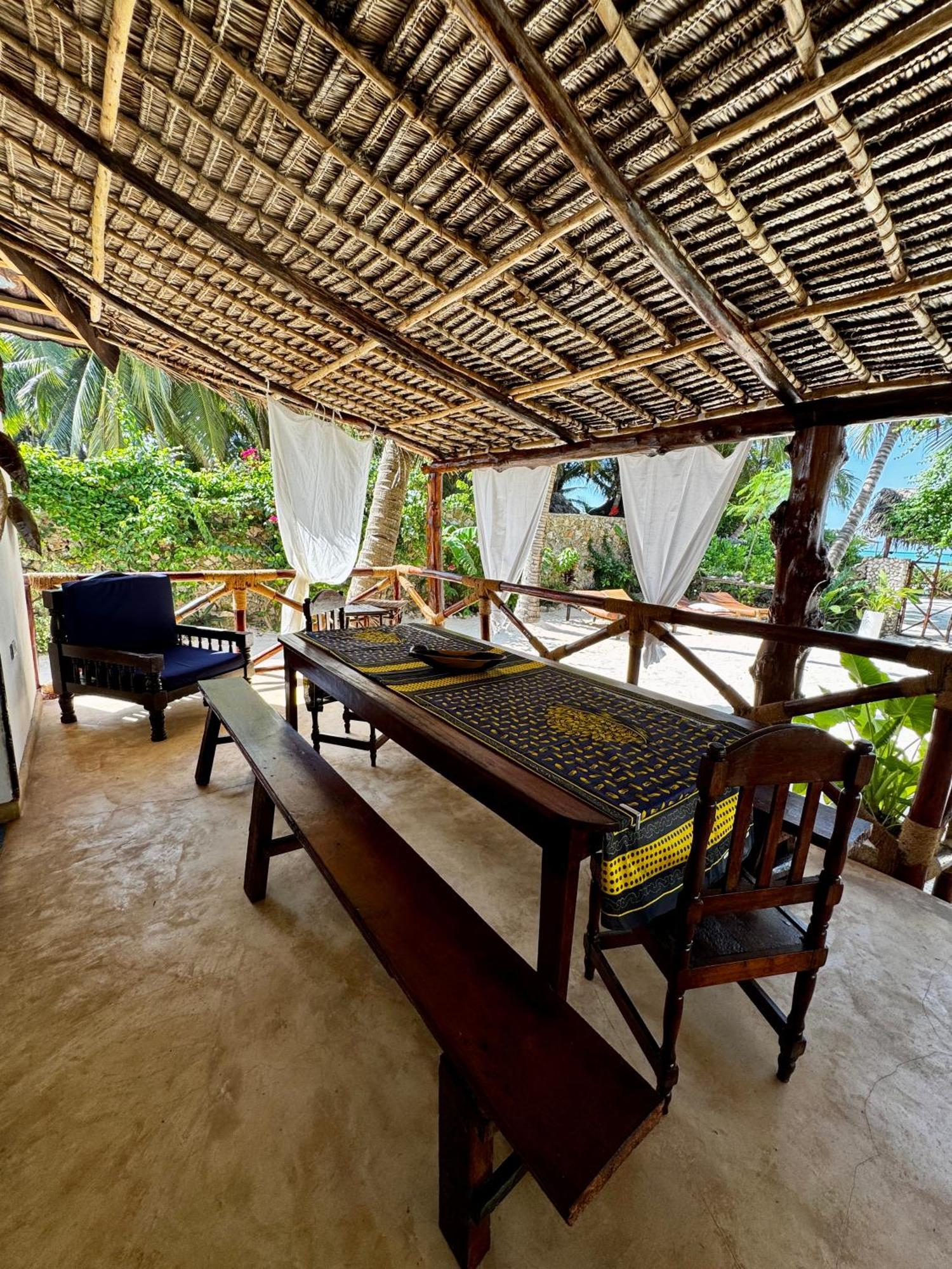Villa Kipara - Private Beach & Pool Pwani Mchangani Exterior foto
